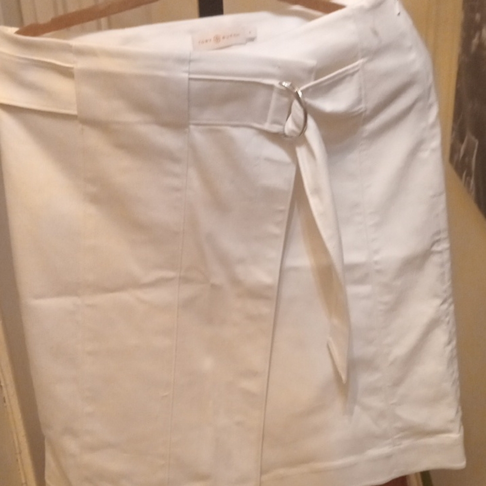 Tory Burch White Pencil Skirt with Tie Detail